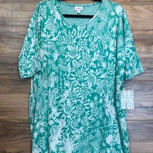 Lularoe Irma Shirt Size Large